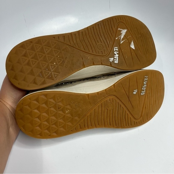 Dansko Charlie perforated suede sneakers size 40 - Picture 8 of 11